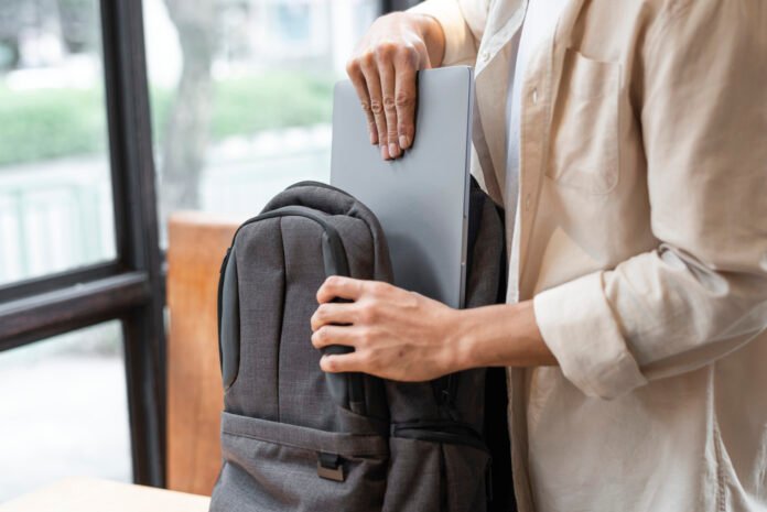 vip industries limited lpbpnew1nbl laptop backpack